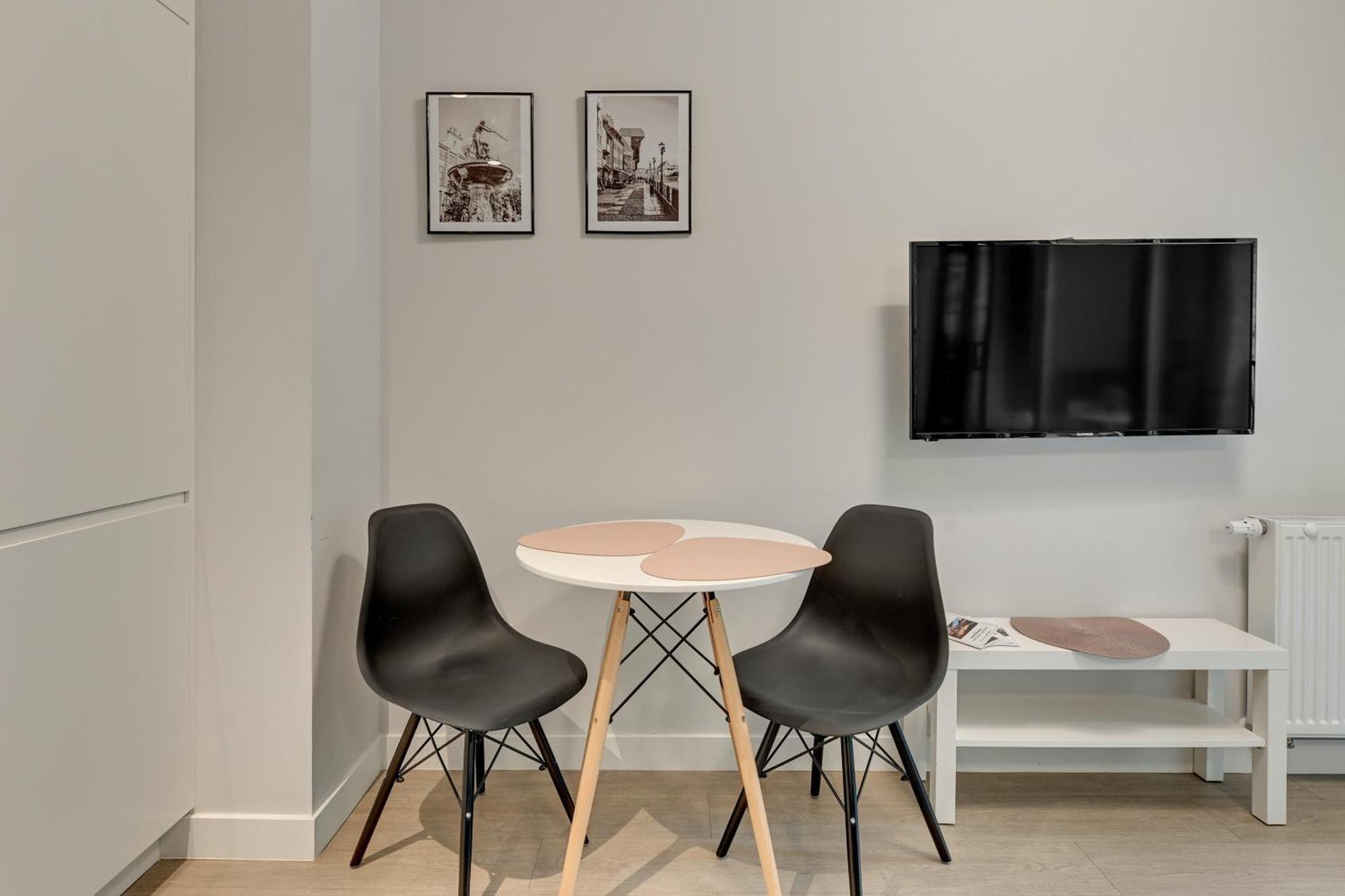 Scala By Blue Mandarin Apartment
